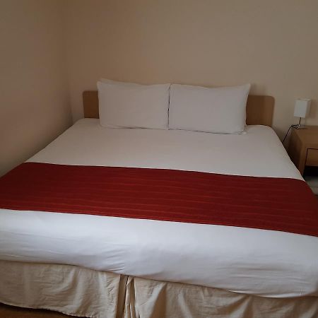 Forest View Hotel Londra Esterno foto